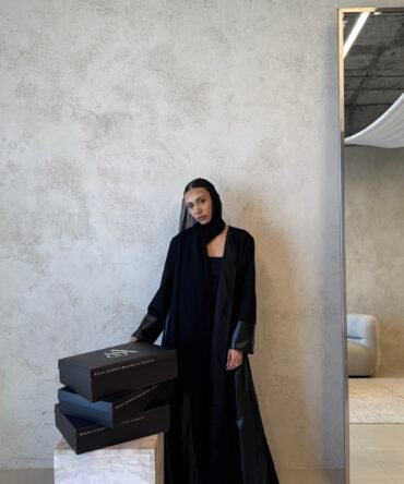 Abaya leather
